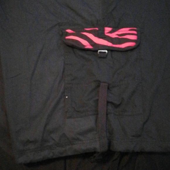 Short - Picture 2 of 3